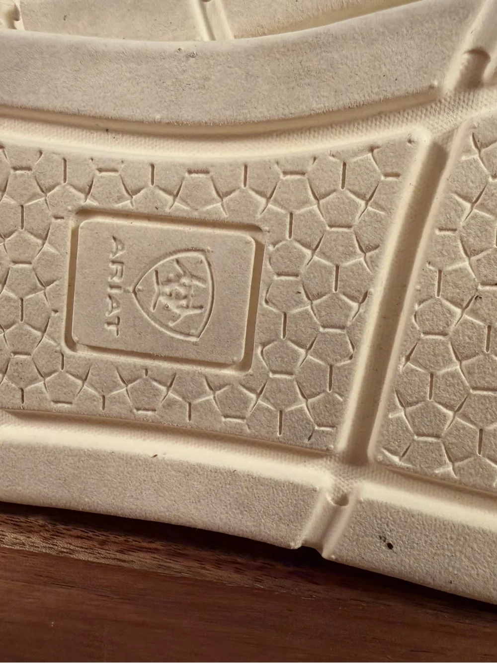 Ariat pre owned